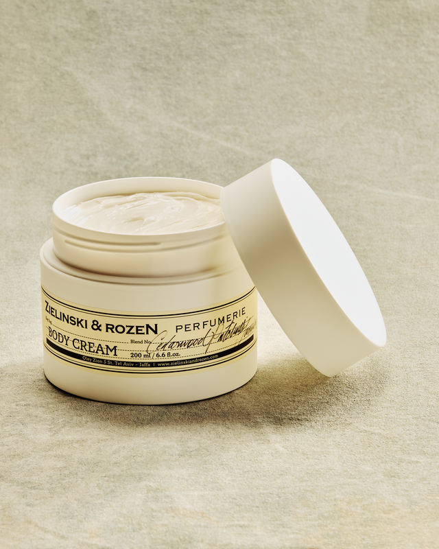 Body cream Cedarwood, Patchouli, Jasmine (200 ml)
