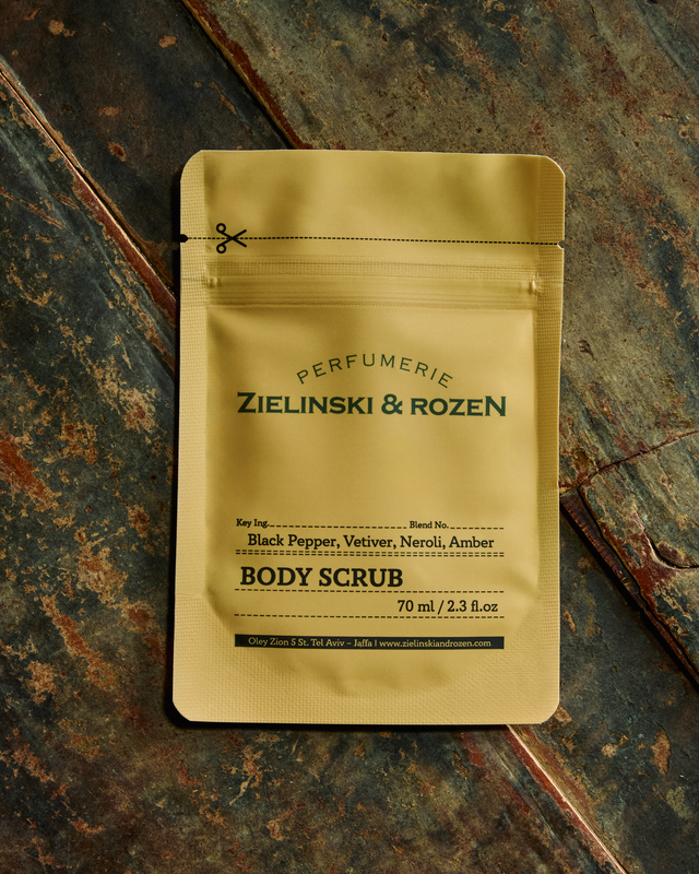 Body scrub Black Pepper, Vetiver, Neroli, Amber (70 ml)