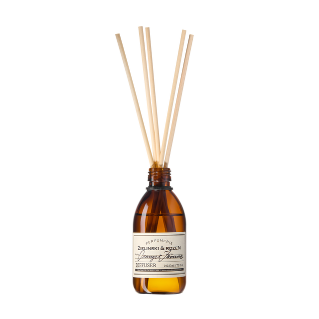 ناشر رائحة البرتقال والياسمين