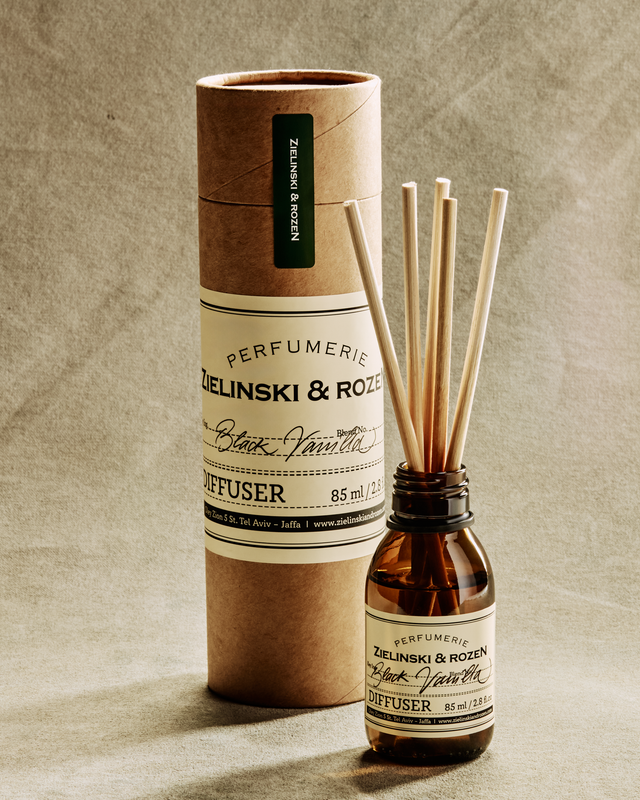 ناشر رائحة الفانيليا السوداء
