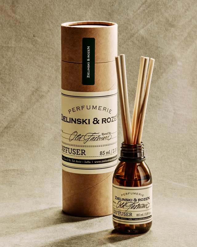 الناشر الموضة القديمة