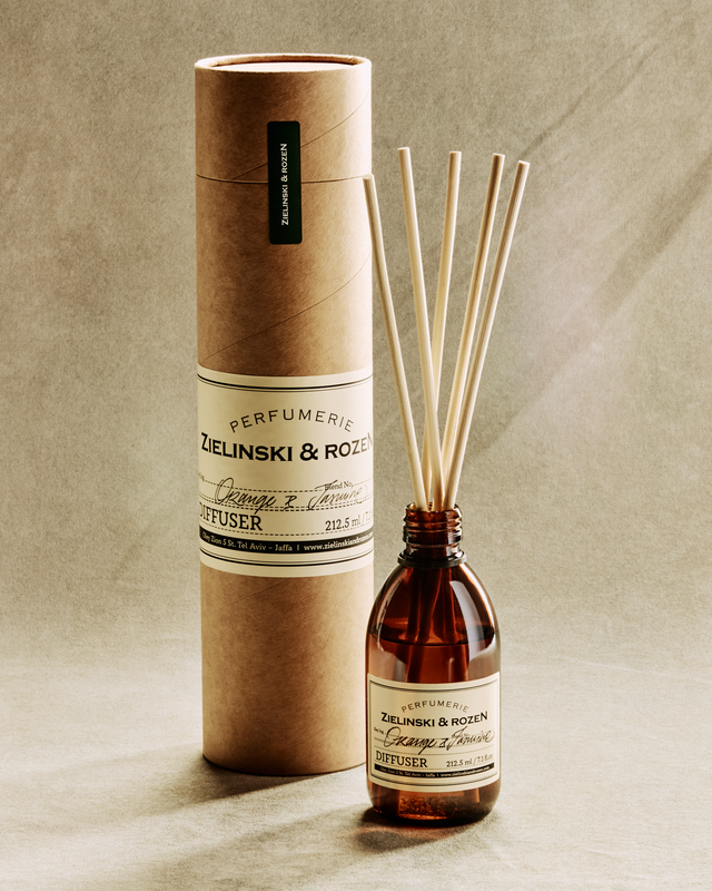 ناشر رائحة البرتقال والياسمين