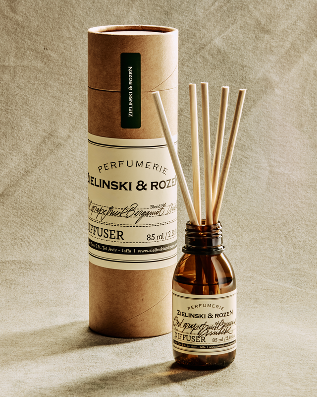 ناشر رائحة الجريب فروت الأحمر، البرغموت، العنبر