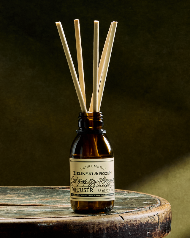 ناشر رائحة الجريب فروت الأحمر، البرغموت، العنبر