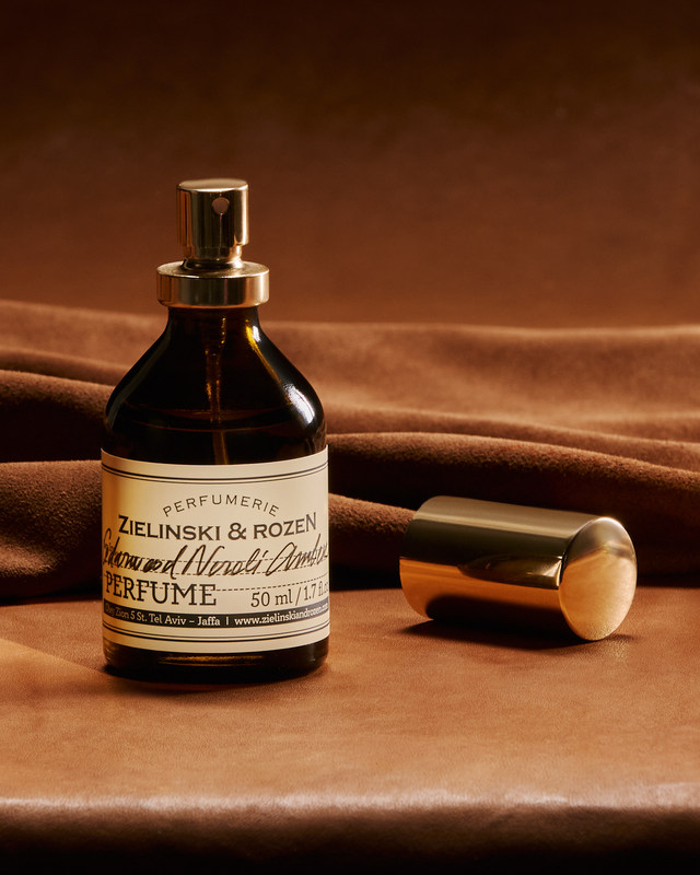 عطر خشب الأرز، النيرولي، العنبر