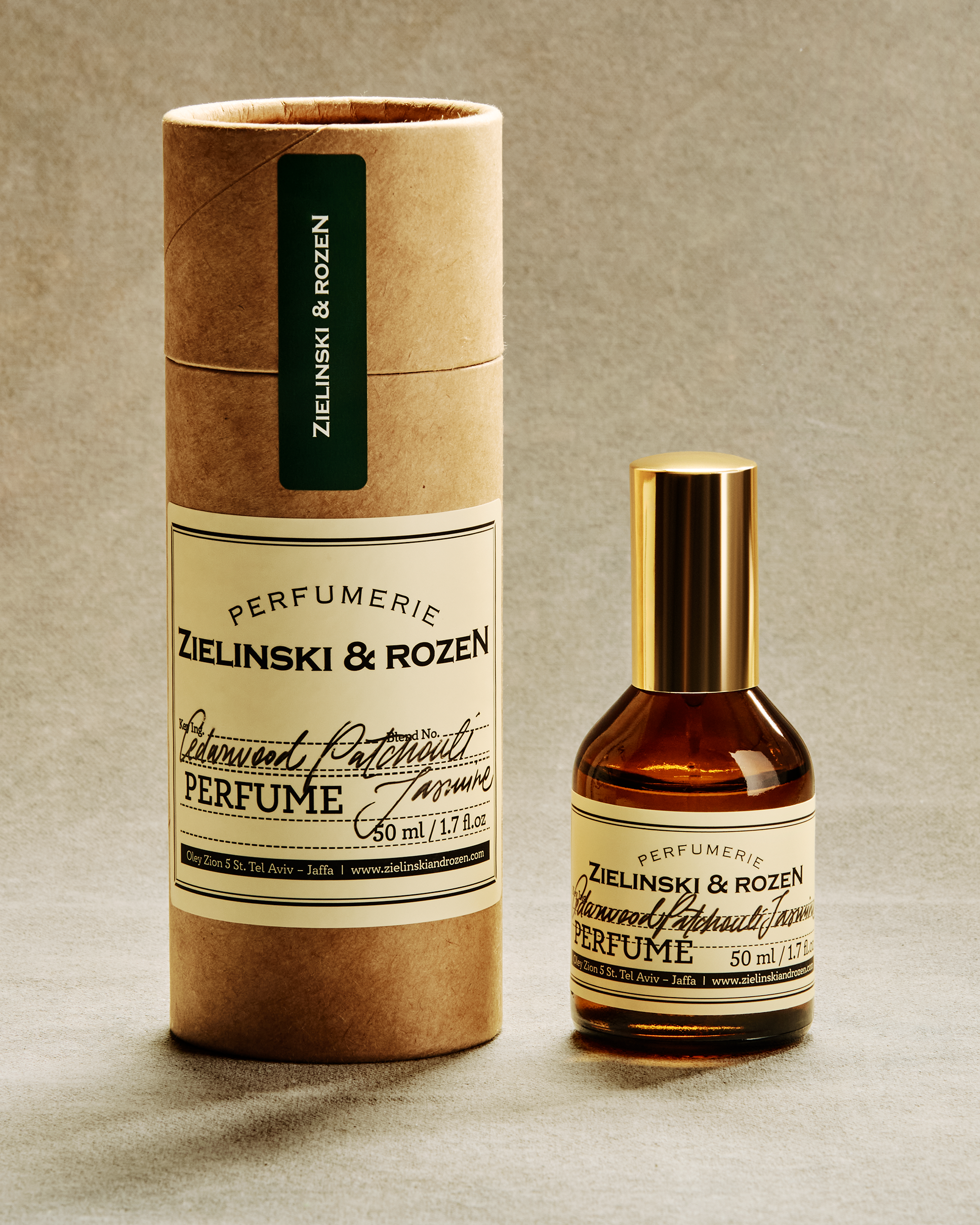Perfume Cedarwood, Patchouli, Jasmine | Zielinski & Rozen