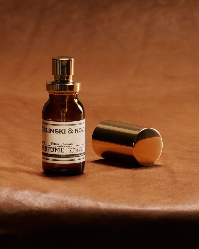 عطر نجيل الهند والليمون