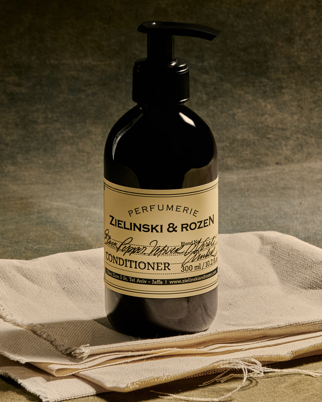 بلسم الفلفل الأسود، نجيل الهند، زهر البرتقال، العنبر (300 مل)