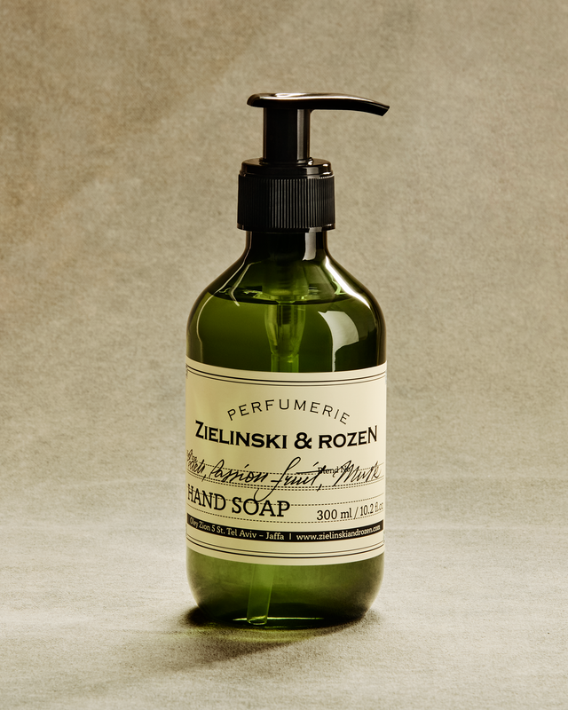Liquid soap Peach, Passion Fruit, Musk (300 ml)