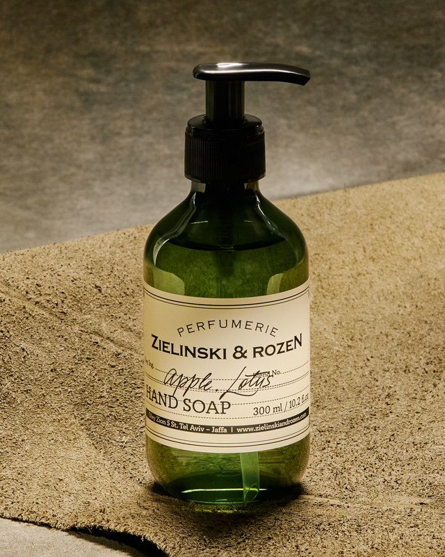 Liquid soap Apple, Lotus (300 ml)