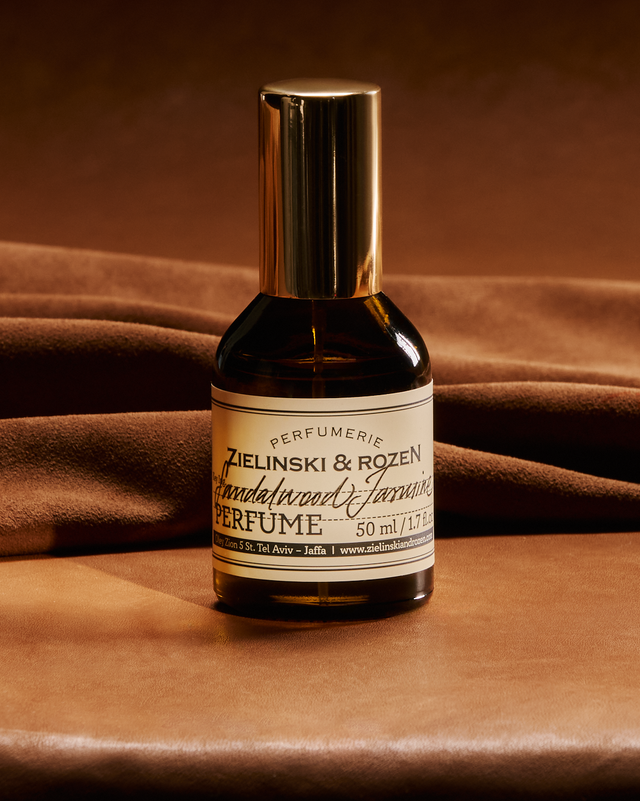عطر خشب الصندل والياسمين